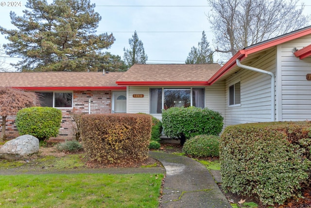 view of front of property