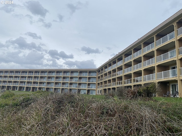 view of building exterior