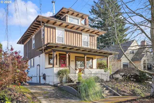 italianate-style house featuring covered porch