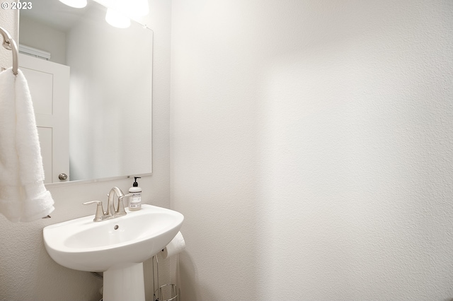 bathroom with sink