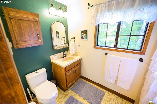 68191 E Twinberry Loop, Welches, OR 97067 - full bath with vanity, toilet, and baseboards