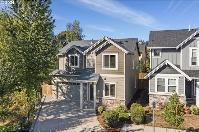 view of front of property featuring a garage