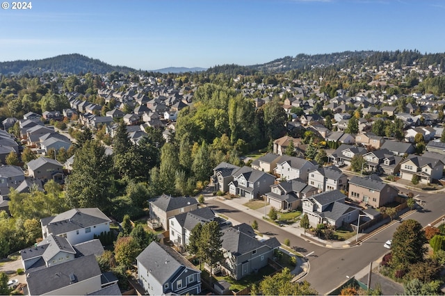 bird's eye view featuring a mountain view