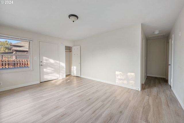 empty room featuring light hardwood / wood-style flooring