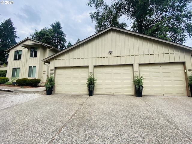 7161 Childs Rd, Lake Oswego, OR 97034 - view of front of property with board and batten siding