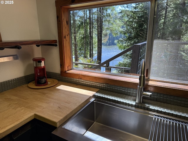 2822 S Tenmile Lk, Lakeside, OR 97449 - details with a sink and a water view