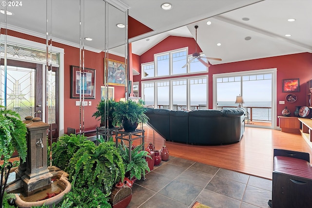 living area with vaulted ceiling, a ceiling fan, recessed lighting, and wood finished floors