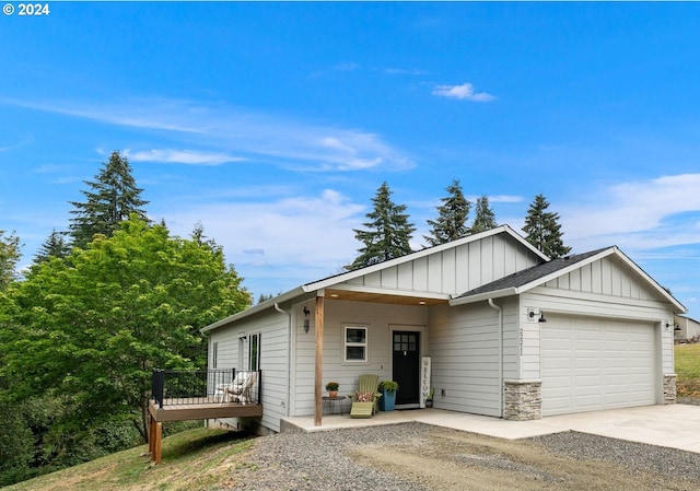 view of front of home with a garage