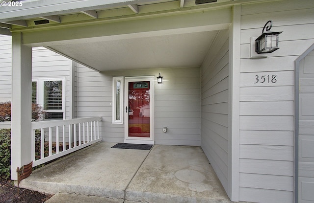 view of property entrance