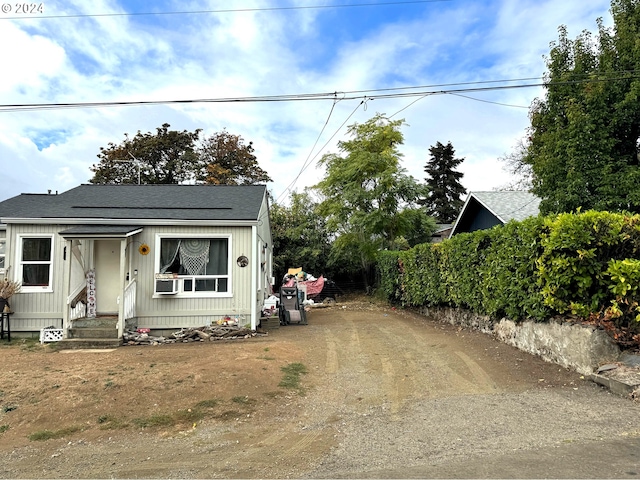 view of front of house