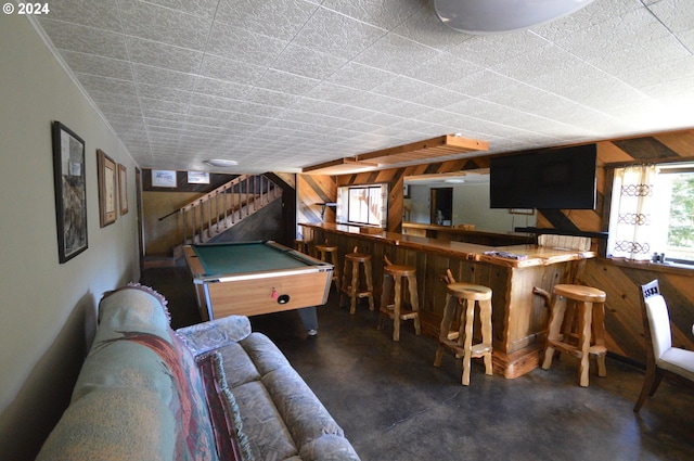 game room featuring indoor bar and billiards