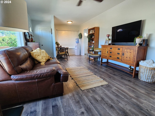 29840 Mary St, Gold Beach, OR 97444 - living room featuring wood finished floors and ceiling fan