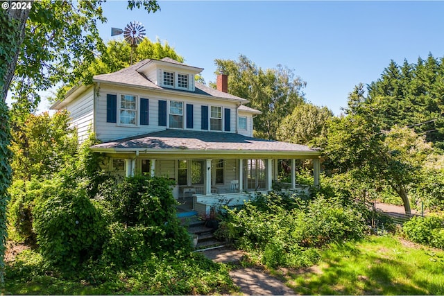 view of front of property featuring a porch