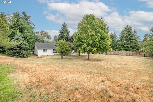 view of yard with fence