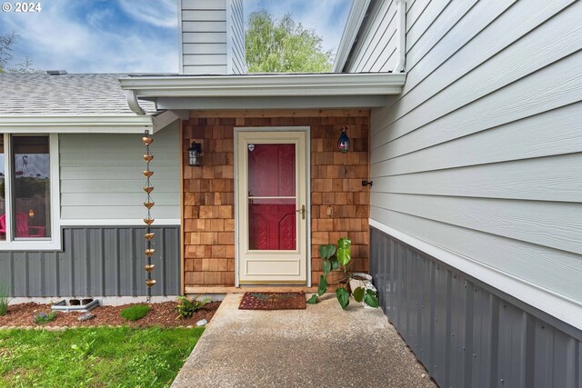 view of doorway to property