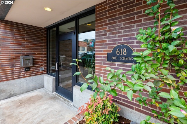 618 NW 12th Ave Unit 409, Portland, OR 97209 - property entrance with brick siding