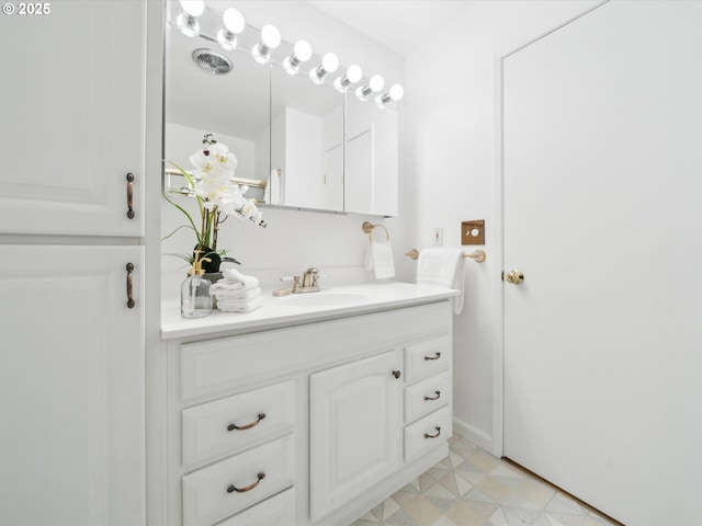 6325 SW Elm Ave, Beaverton, OR 97005 - bathroom featuring vanity