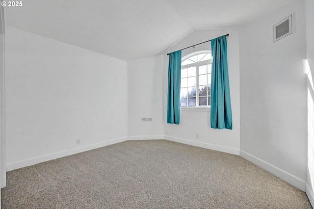 870 Kristen Way, Cottage Grove, OR 97424 - carpeted spare room featuring visible vents, lofted ceiling, and baseboards