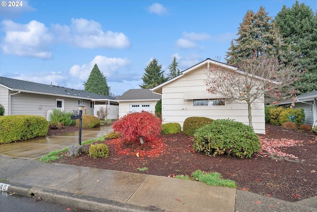 view of front of property