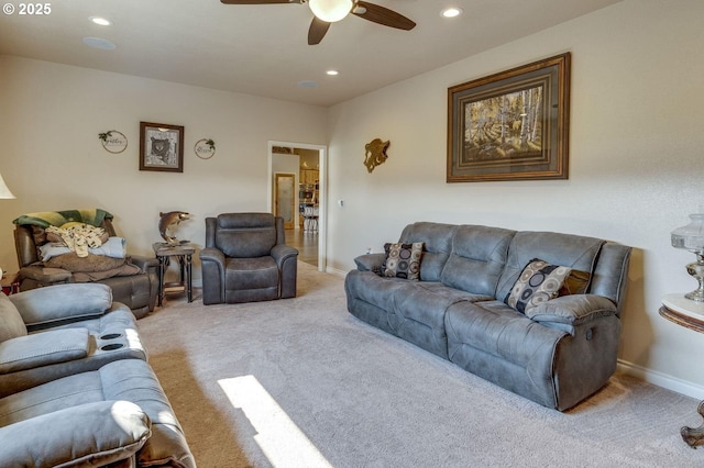 191 SW 67th St, Redmond, OR 97756 - living area featuring carpet floors, baseboards, a ceiling fan, and recessed lighting