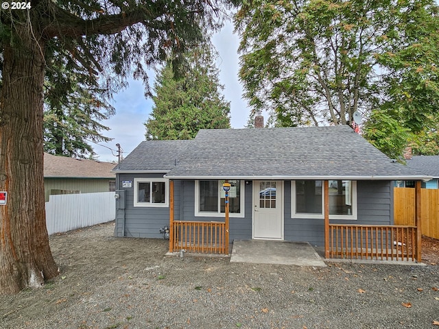 view of front of house featuring a porch