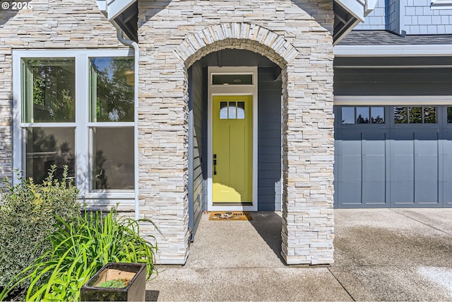 7414 SW 80th Ter, Portland, OR 97223 - property entrance featuring stone siding