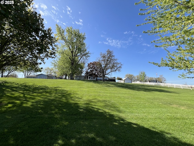 1082 E Highland Ave, Hermiston, OR 97838 - view of yard