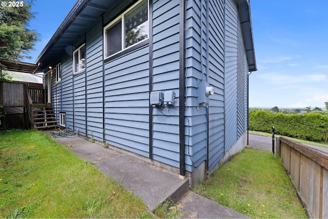 35208 Orchard Ln, Astoria, OR 97103 - view of side of home
