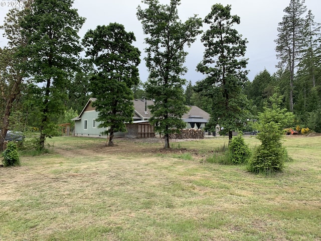 24945 Oak Ln, Elmira, OR 97437 - view of grassy yard