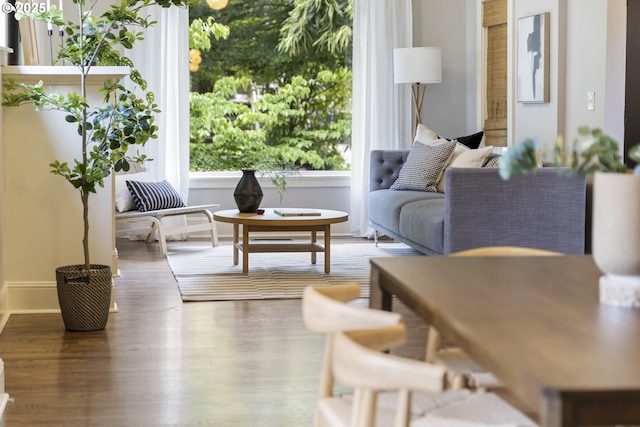 209 NE Fargo St, Portland, OR 97212 - living area featuring wood finished floors and baseboards