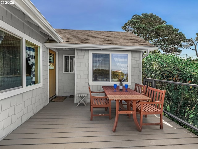 5353 SW Neal Ave, Waldport, OR 97394 - deck with outdoor dining area