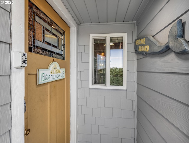 5353 SW Neal Ave, Waldport, OR 97394 - entrance to property