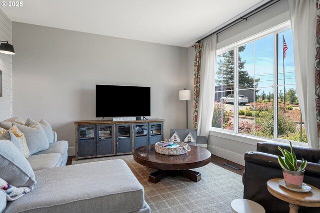 4040 Victor Point Rd NE, Silverton, OR 97381 - living area with baseboards and wood finished floors