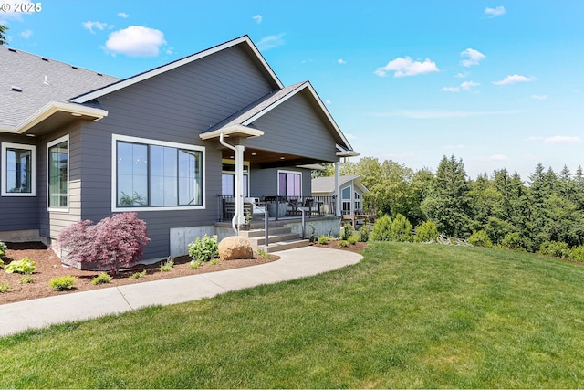 4040 Victor Point Rd NE, Silverton, OR 97381 - view of front facade with covered porch and a front lawn