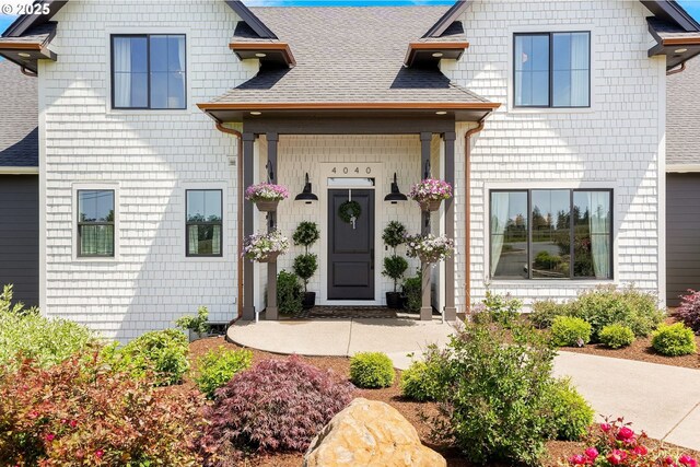 4040 Victor Point Rd NE, Silverton, OR 97381 - view of front of home featuring a shingled roof