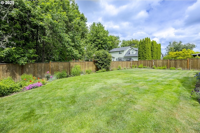 3618 Sterling Woods Dr, Eugene, OR 97408 - view of yard