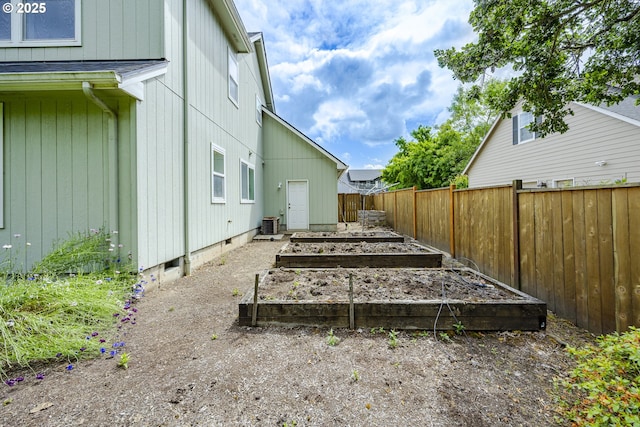 3618 Sterling Woods Dr, Eugene, OR 97408 - fenced backyard with a vegetable garden