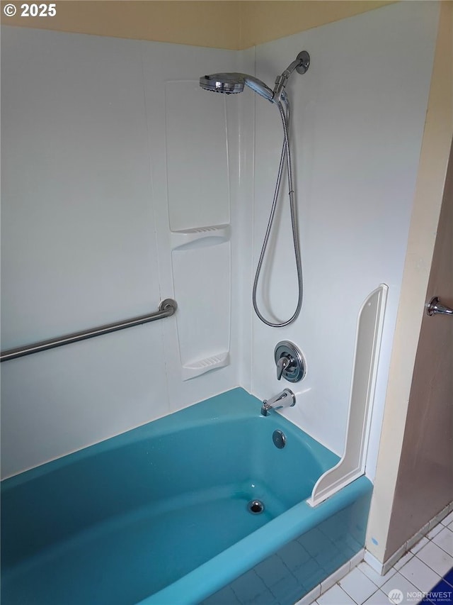 3420 Prill Rd, Centralia, WA 98531 - bathroom with tile patterned flooring and shower / bathtub combination