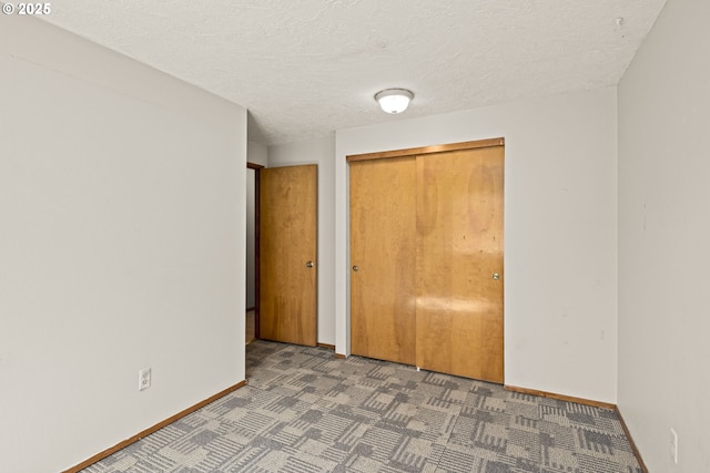 2301 SW 22nd St, Troutdale, OR 97060 - empty room featuring carpet flooring and a textured ceiling