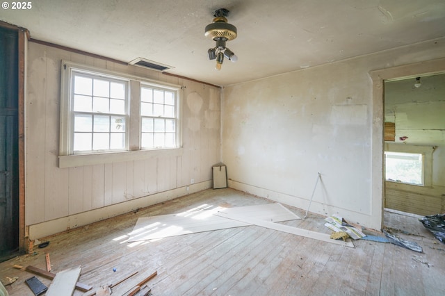 empty room with visible vents