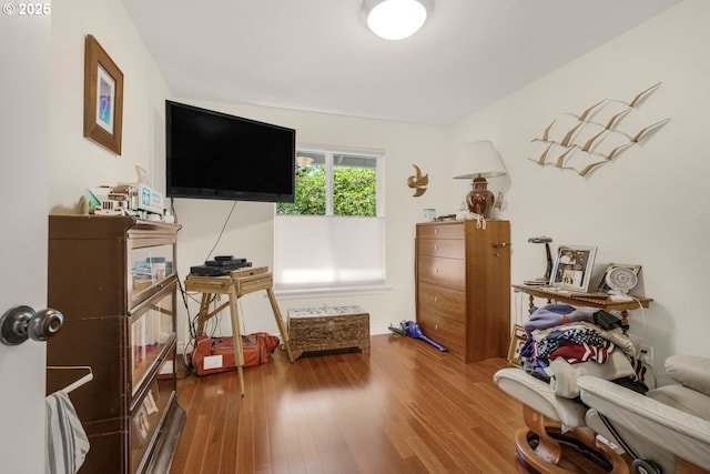 10145 SW Paulina Dr, Tualatin, OR 97062 - sitting room featuring hardwood / wood-style floors