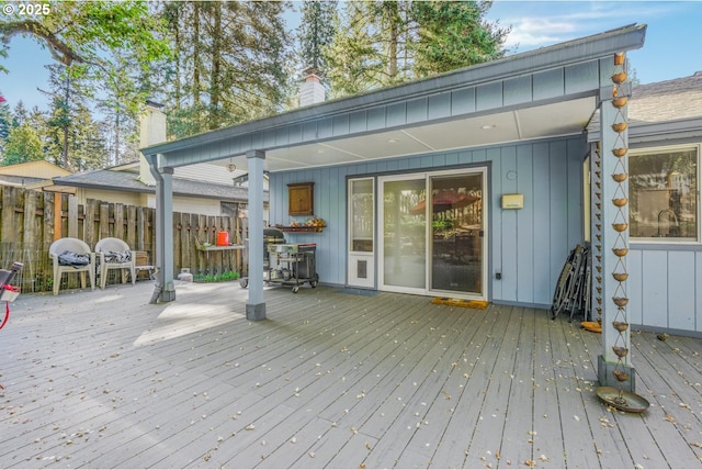 10145 SW Paulina Dr, Tualatin, OR 97062 - wooden deck featuring fence