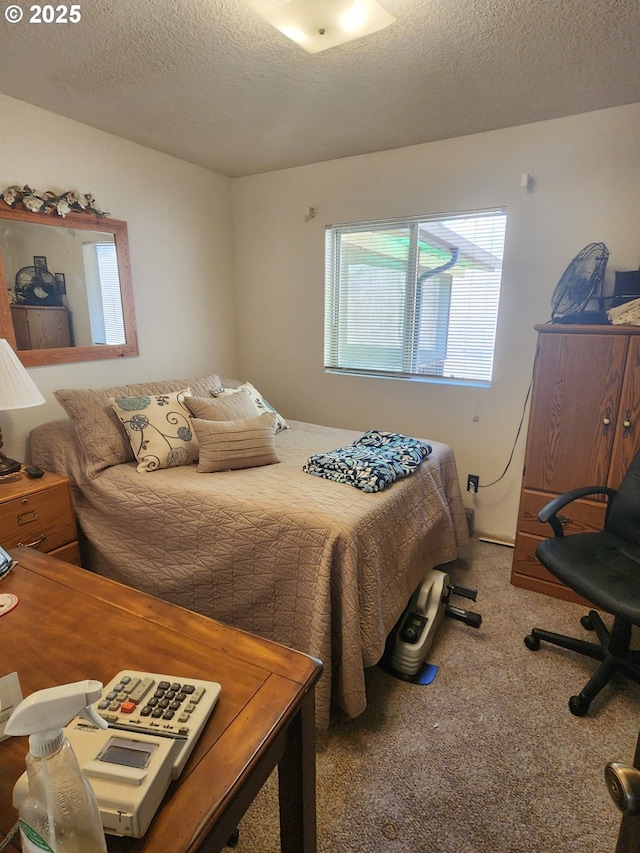 1386 Richardson Rd, Myrtle Creek, OR 97457 - carpeted bedroom with a textured ceiling