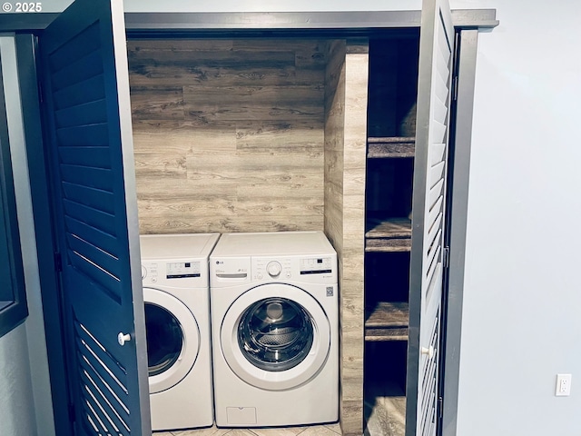 laundry room featuring washer and dryer