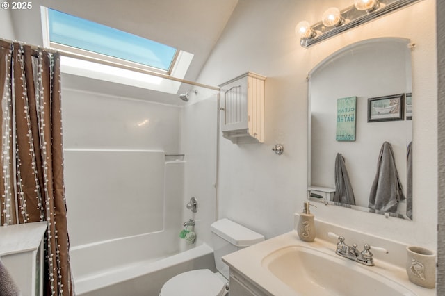 2251 SW Trachsel Dr, Beaverton, OR 97003 - full bath with a skylight, lofted ceiling, shower / bath combo with shower curtain, vanity, and toilet