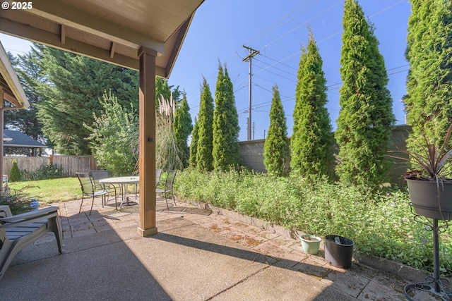 2610 Crowther Dr, Eugene, OR 97404 - view of patio with outdoor dining space