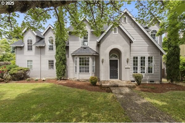15395 SW Emerald St, Beaverton, OR 97007 - traditional-style house with a front lawn
