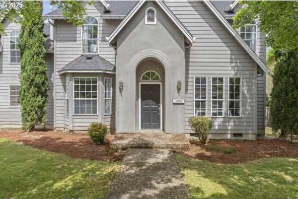 15395 SW Emerald St, Beaverton, OR 97007 - view of front of house with crawl space, a shingled roof, and a front lawn