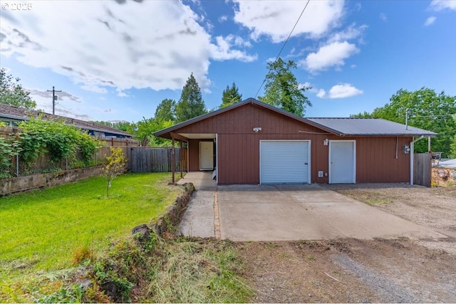 113 Main St, Dayton, OR 97114 - single story home with concrete driveway, metal roof, and a garage
