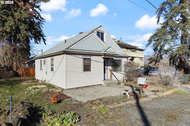 view of front of house featuring a patio